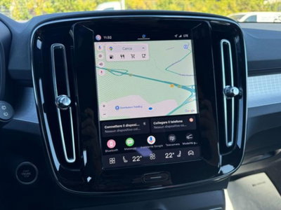 Volvo XC40 B3 automatico Essential (10)