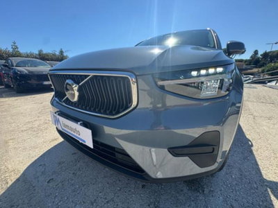 Volvo XC40 B3 automatico Essential (18)