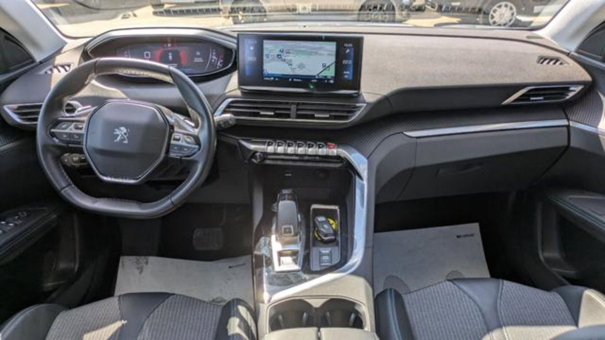 Peugeot 3008 BlueHDi 130 S&S EAT8 Allure Pack (6)