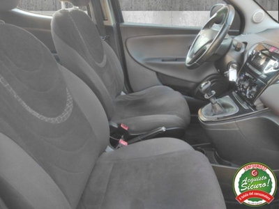 Lancia Ypsilon 1.2 69 CV 5 porte Silver (17)
