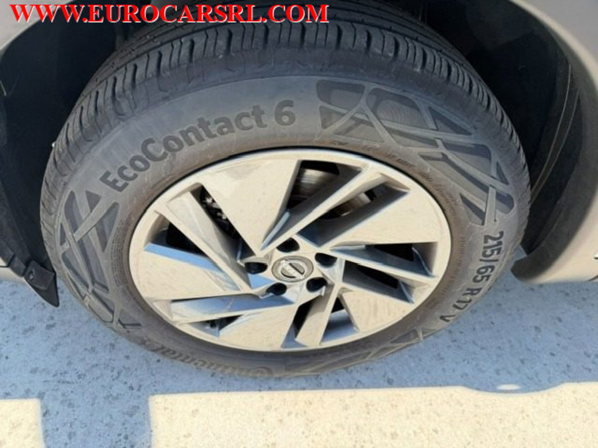 Nissan Qashqai 1.3 mhev Acenta 2wd 140cv (6)