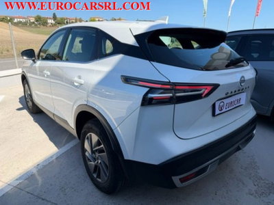 Nissan Qashqai 1.3 mhev Acenta 2wd 140cv (7)