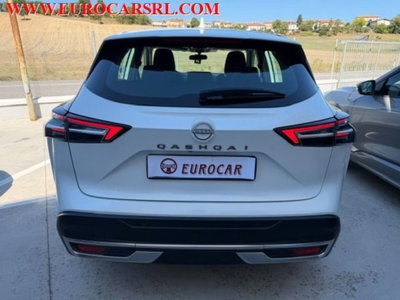 Nissan Qashqai 1.3 mhev Acenta 2wd 140cv (8)