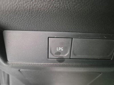 Renault Captur 1.2 eco-g Evolution 120cv (10)