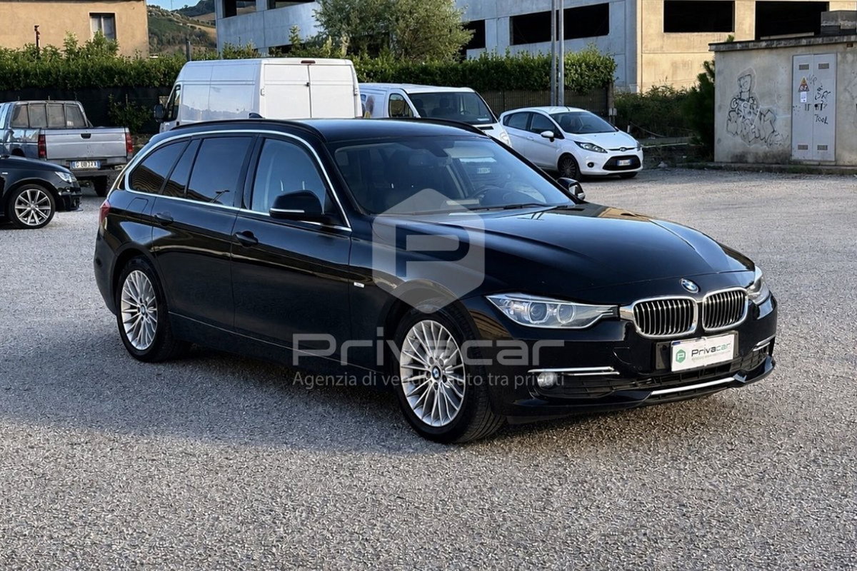 BMW Serie 3 Touring 318d  Luxury (3)