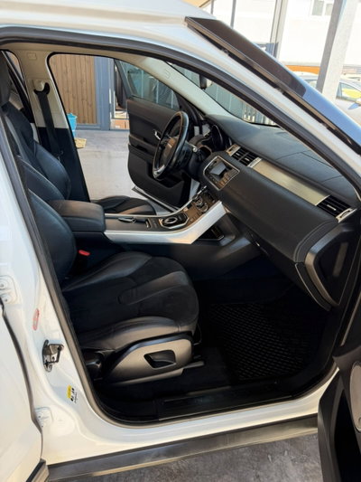 Land Rover Range Rover Evoque 2.2 TD4 5p. Prestige (15)