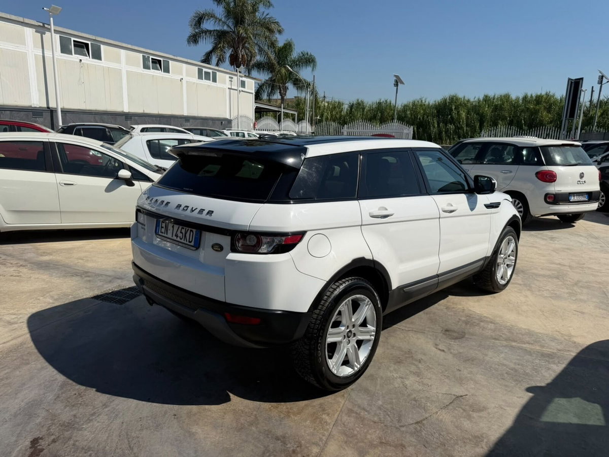 Land Rover Range Rover Evoque 2.2 TD4 5p. Prestige (5)