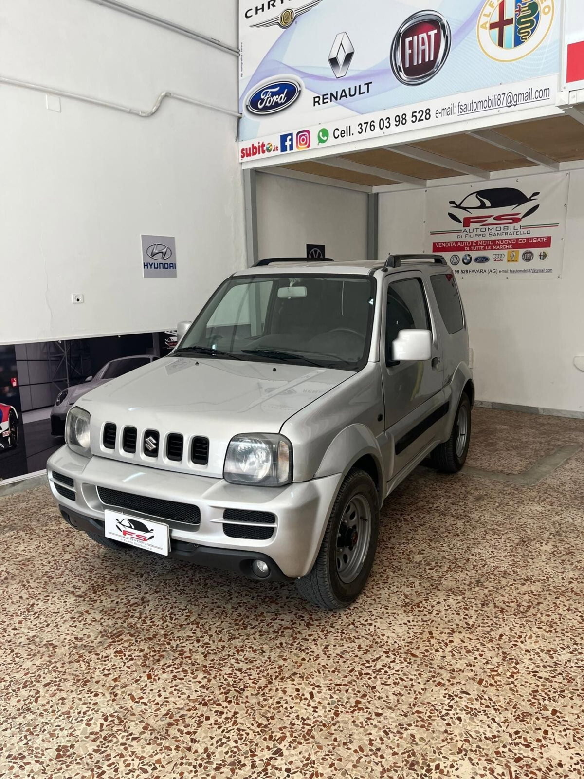 Suzuki Jimny 1.3i 16V cat 4WD JLX (3)