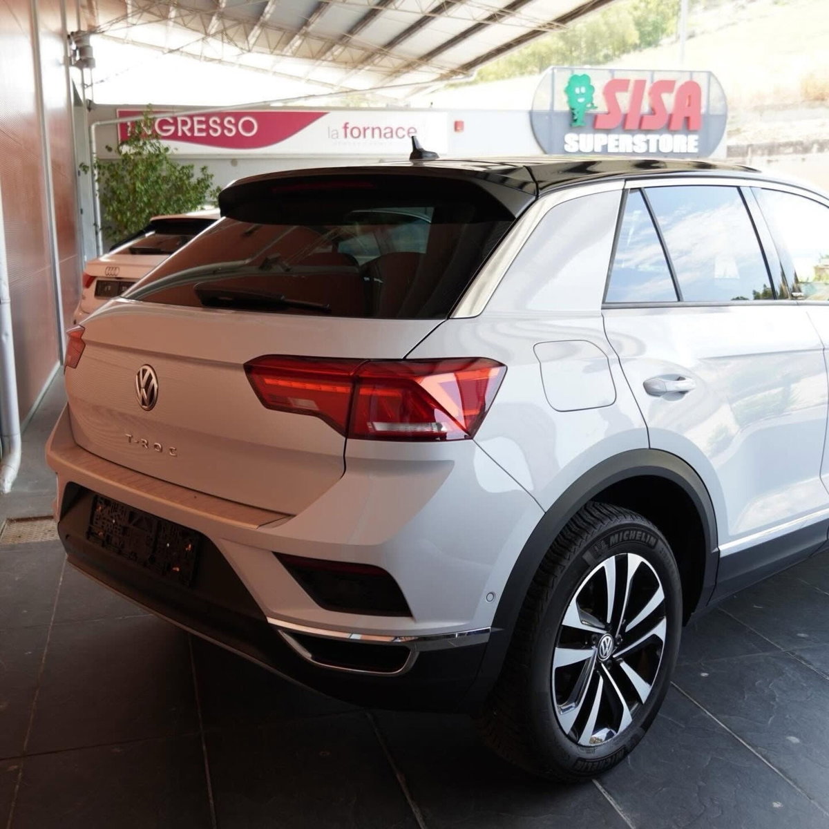 Volkswagen T-Roc 1.6 TDI SCR Business BlueMotion Technology (6)