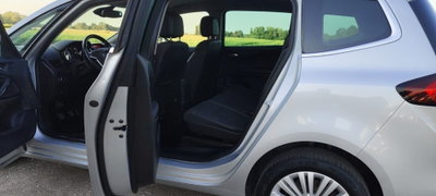 Opel Zafira Tourer 1.4 Turbo 140CV GPL Cosmo (10)