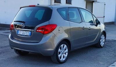 Opel Meriva 1.4 100CV Cosmo (13)