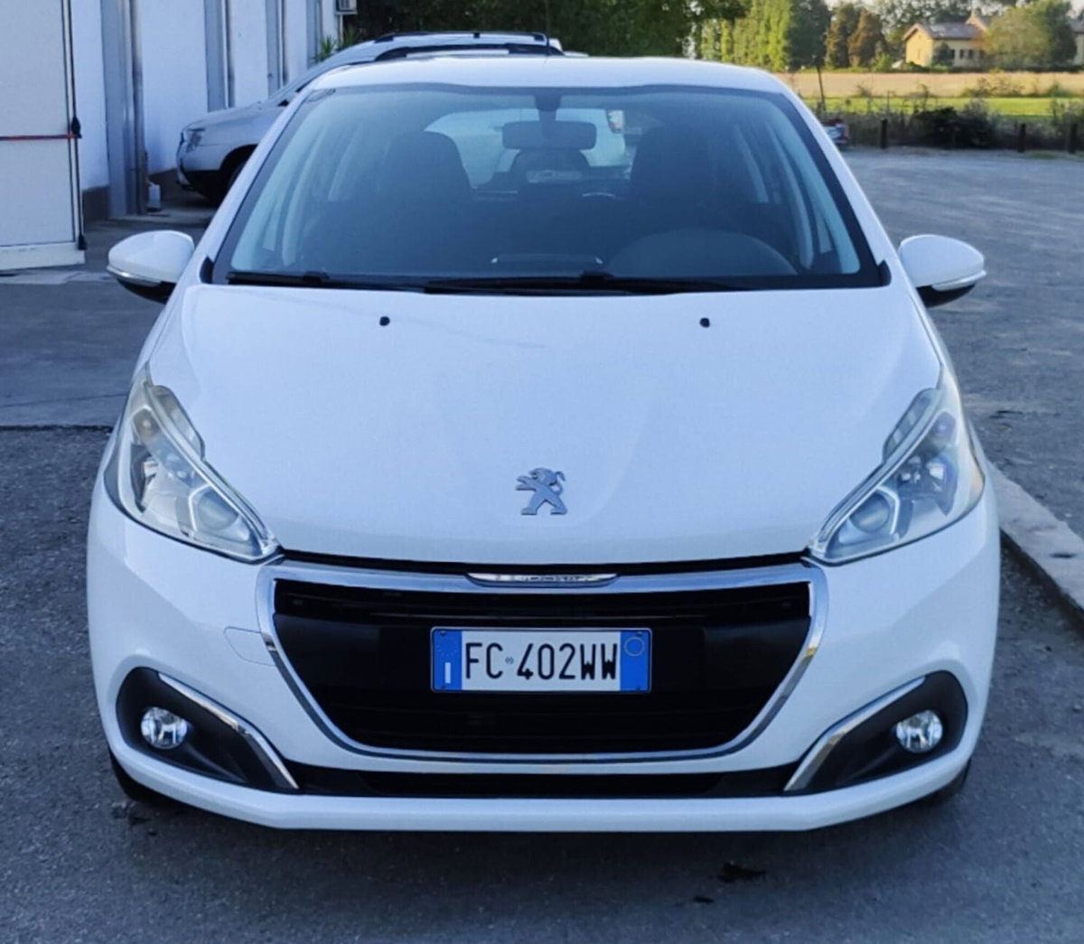 Peugeot 208 68 5 porte Active (20)
