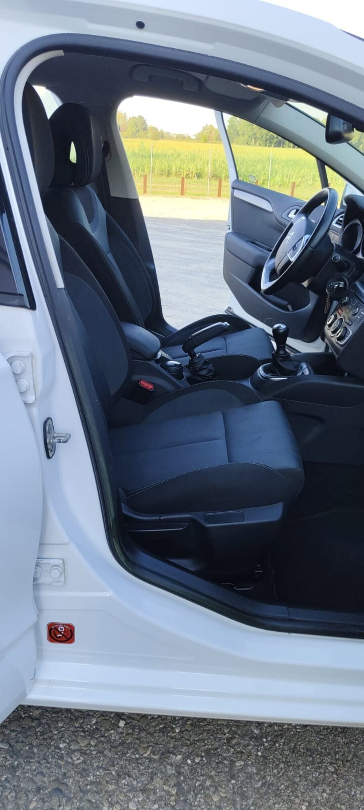 Citroen C4 1.4 VTi 95 Seduction (14)