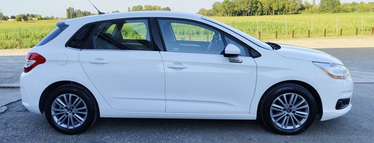 Citroen C4 1.4 VTi 95 Seduction (15)