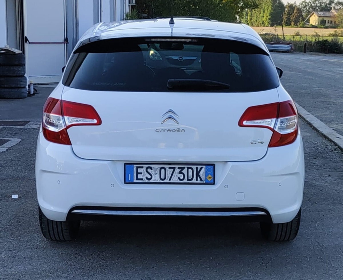 Citroen C4 1.4 VTi 95 Seduction (20)