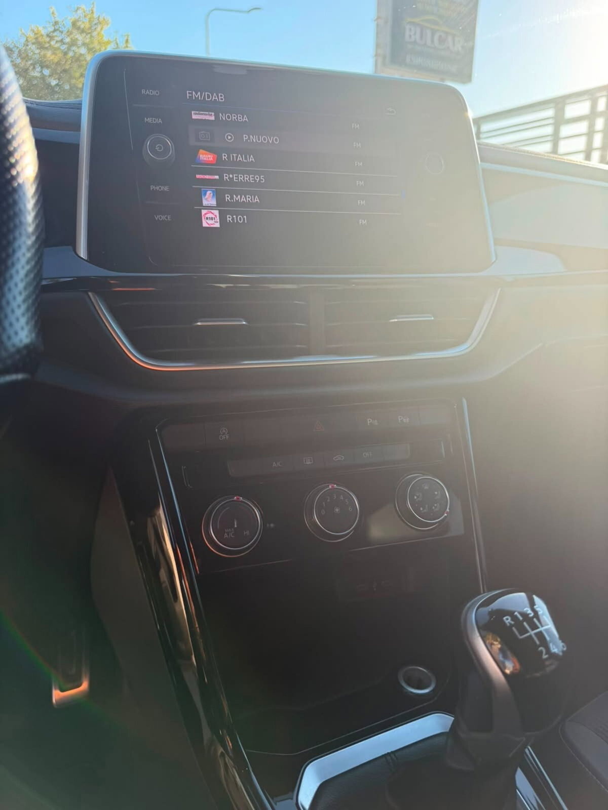 Volkswagen T-Roc 1.0 TSI R-Line (14)