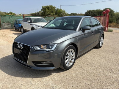 Audi A3 1.6 TDI clean diesel Ambition usata