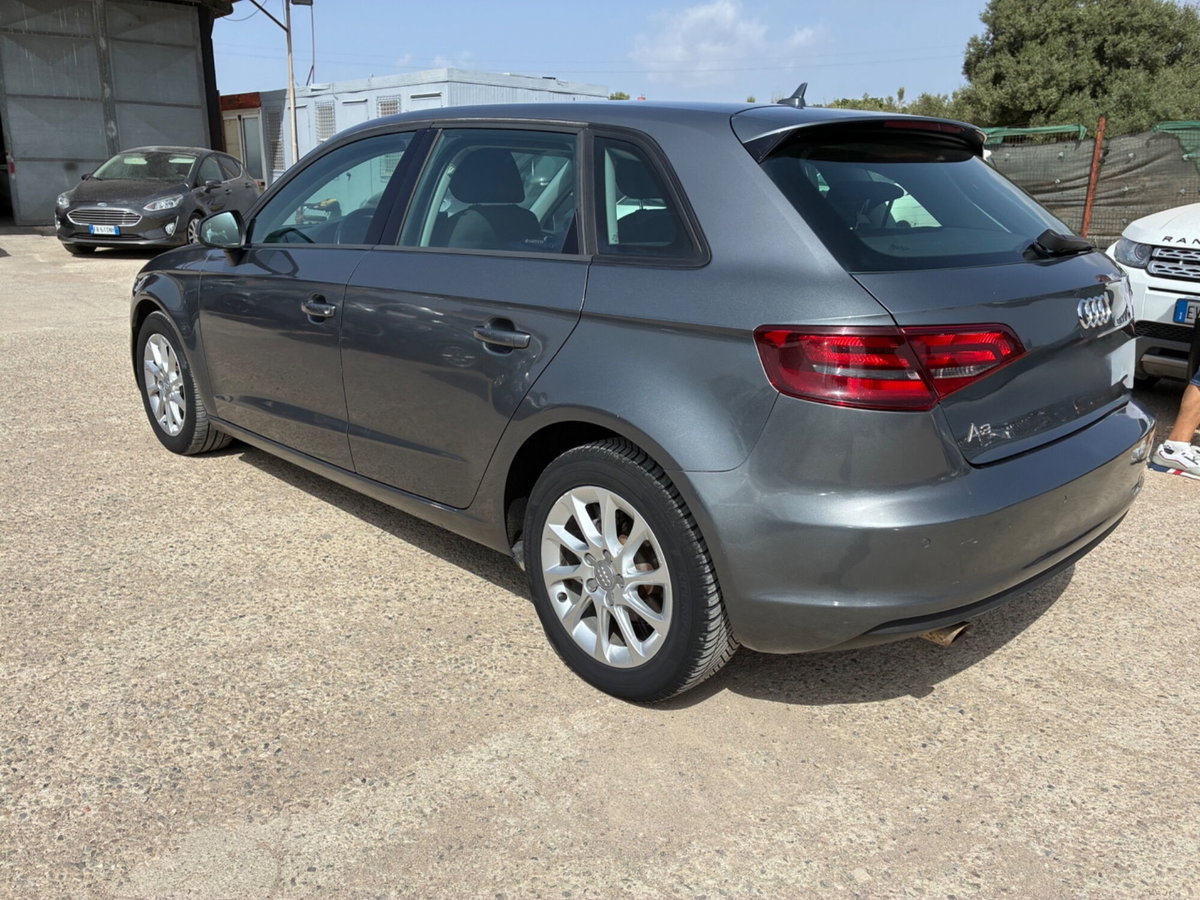 Audi A3 1.6 TDI clean diesel Ambition (4)