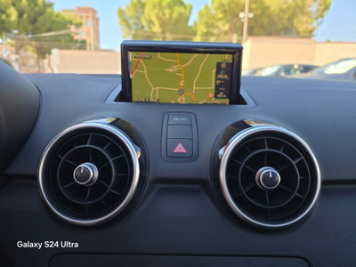 Audi A1 1.6 TDI 116 CV Sport (15)