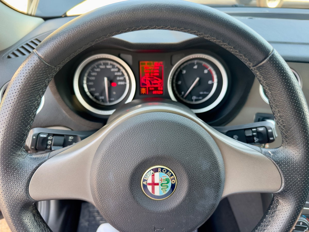 Alfa Romeo 159 2.0 JTDm Progression (15)