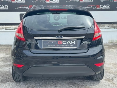 Ford Fiesta 1.2 82 CV 5 porte Titanium (6)