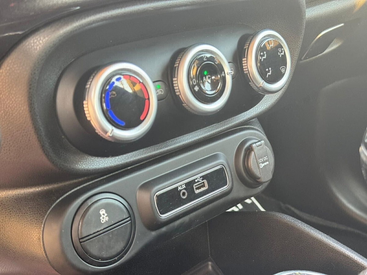 Fiat 500L 1.3 Multijet 95 CV Business (13)
