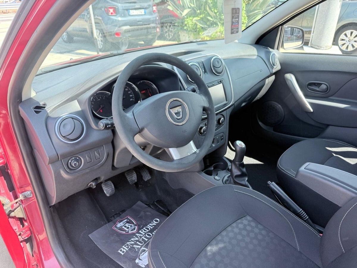 Dacia Sandero 1.2 GPL 75CV Lauréate (9)