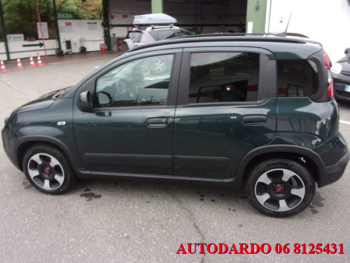 Fiat Panda 1.0 FireFly S&S Hybrid City Cross (10)