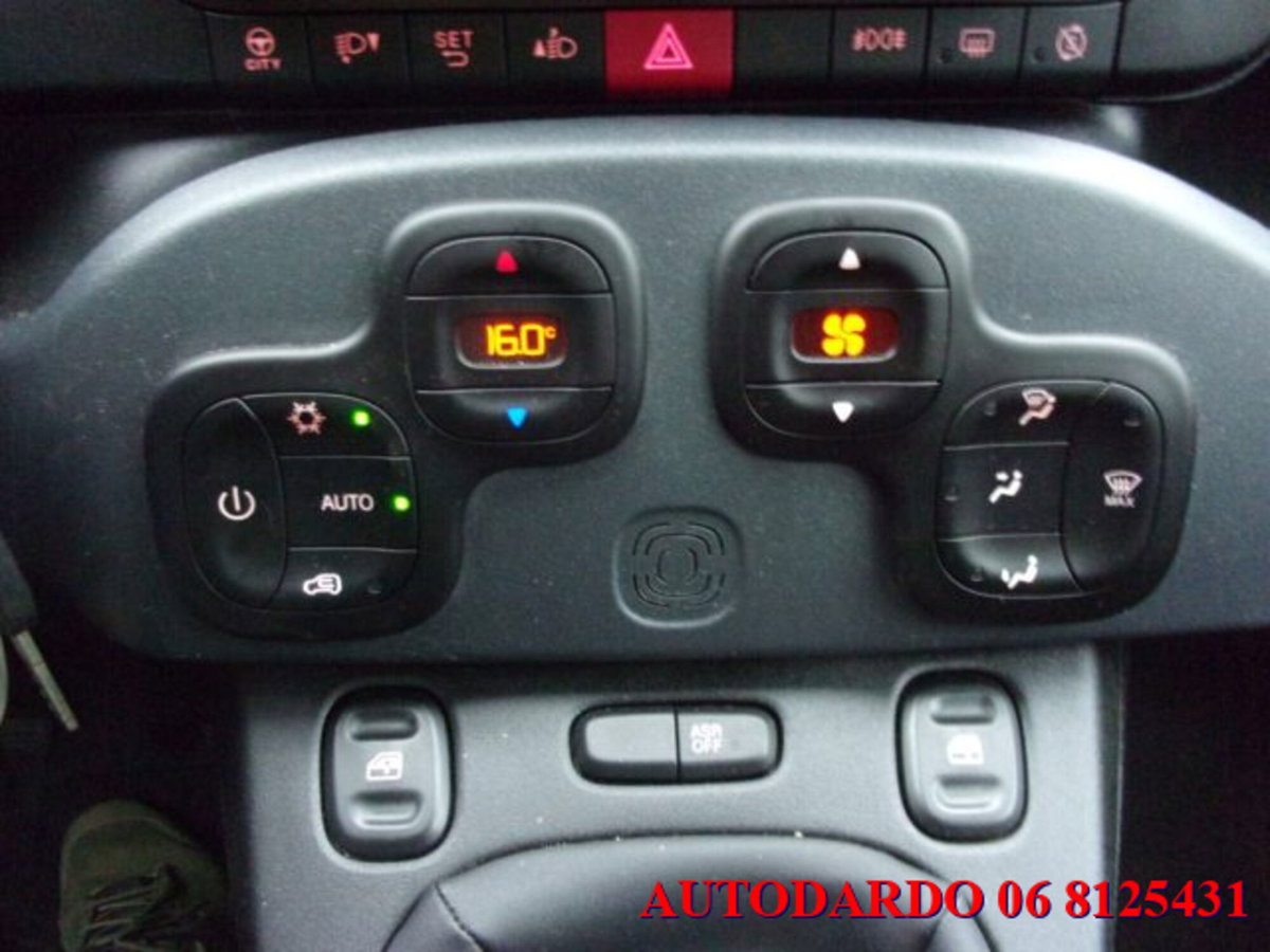 Fiat Panda 1.0 FireFly S&S Hybrid City Cross (17)