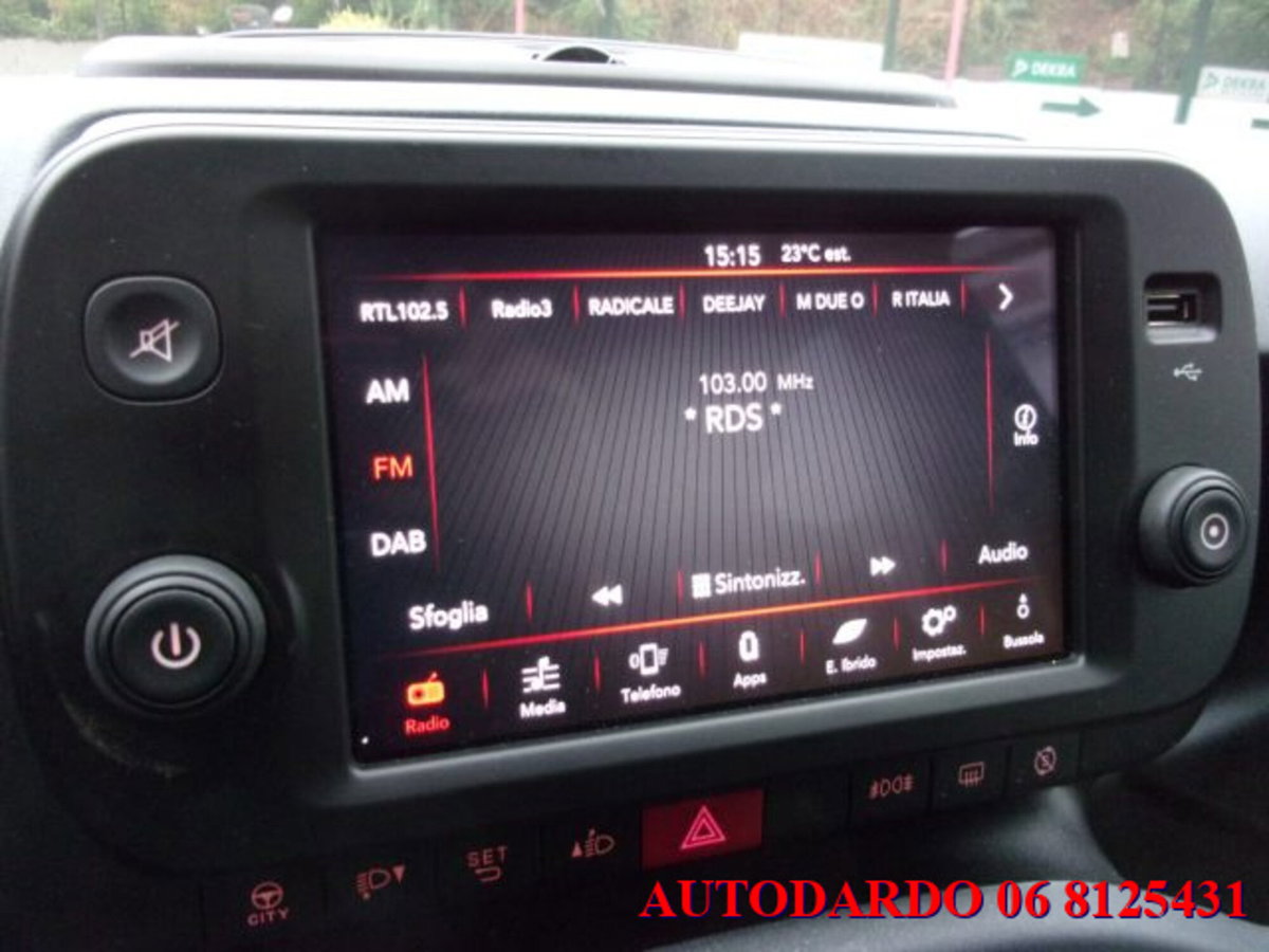 Fiat Panda 1.0 FireFly S&S Hybrid City Cross (18)