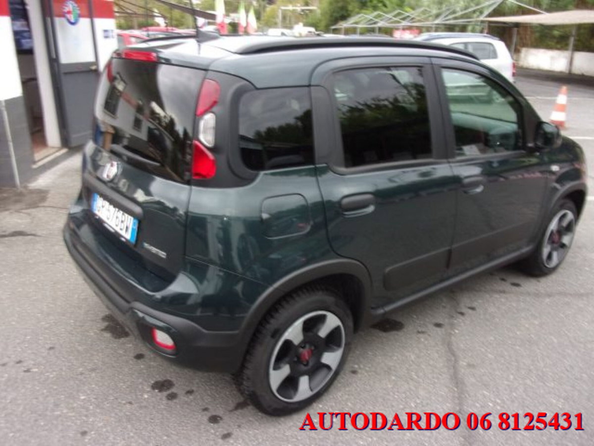 Fiat Panda 1.0 FireFly S&S Hybrid City Cross (6)