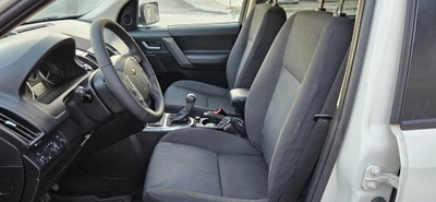 Land Rover Freelander 2.2 TD4 S.W. XS (5)
