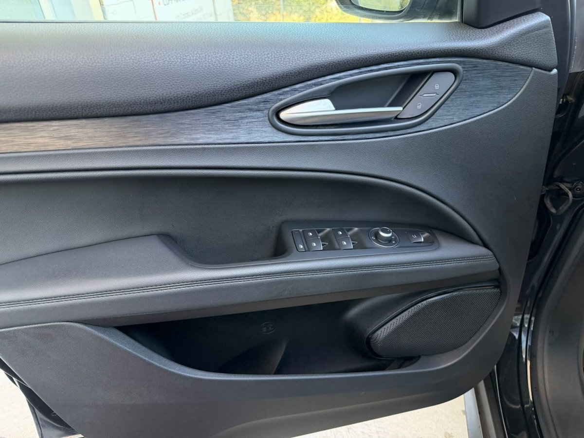 Alfa Romeo Stelvio Stelvio 2.2 Turbodiesel 160 CV AT8 RWD Sprint (14)