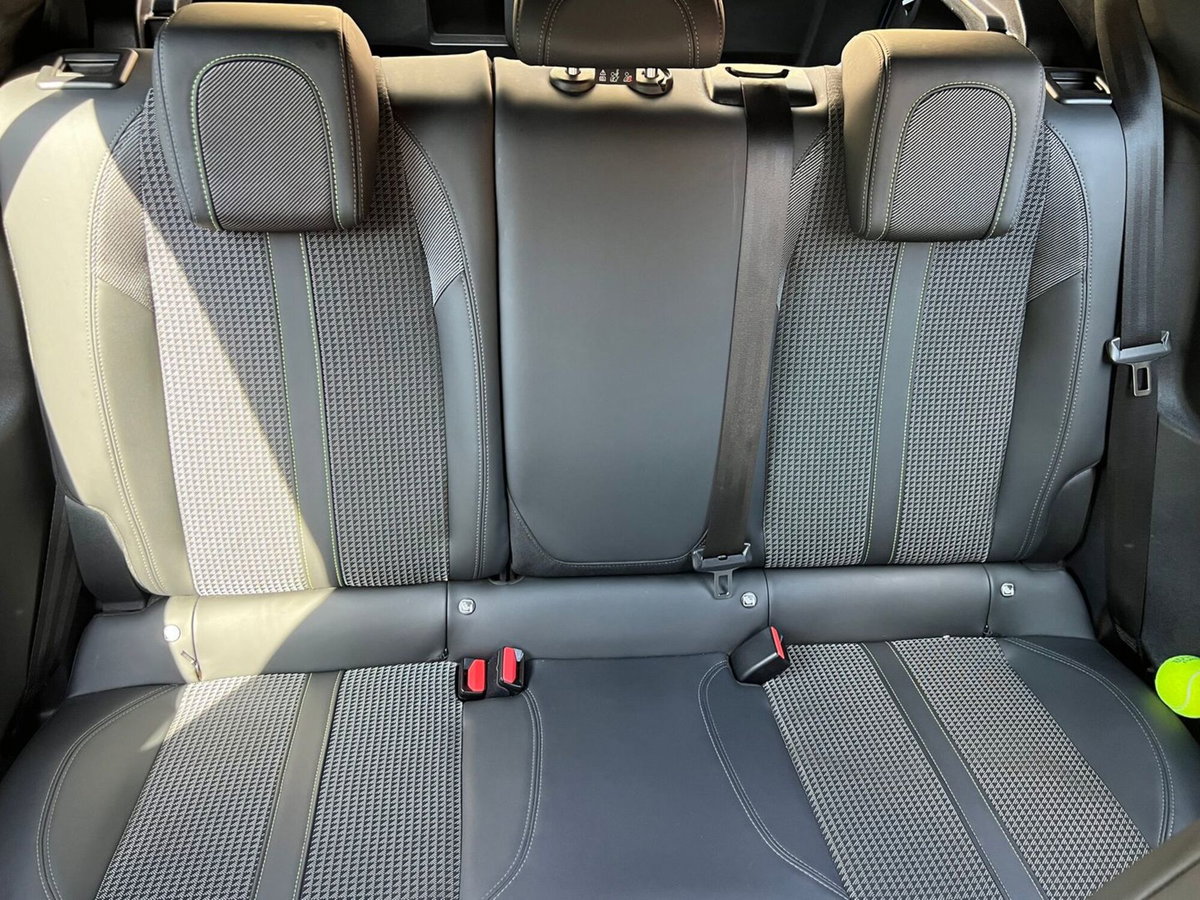 Peugeot 2008 PureTech 130 S&S GT (18)