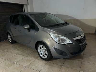 Opel Meriva 1.4 100CV Cosmo (2)