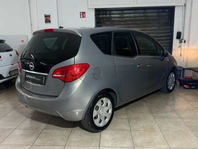 Opel Meriva 1.4 100CV Cosmo (3)