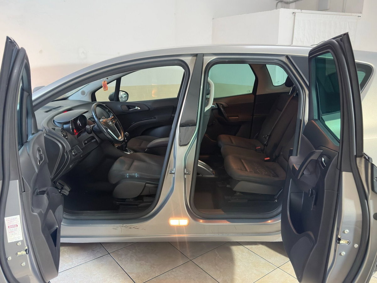 Opel Meriva 1.4 100CV Cosmo (6)
