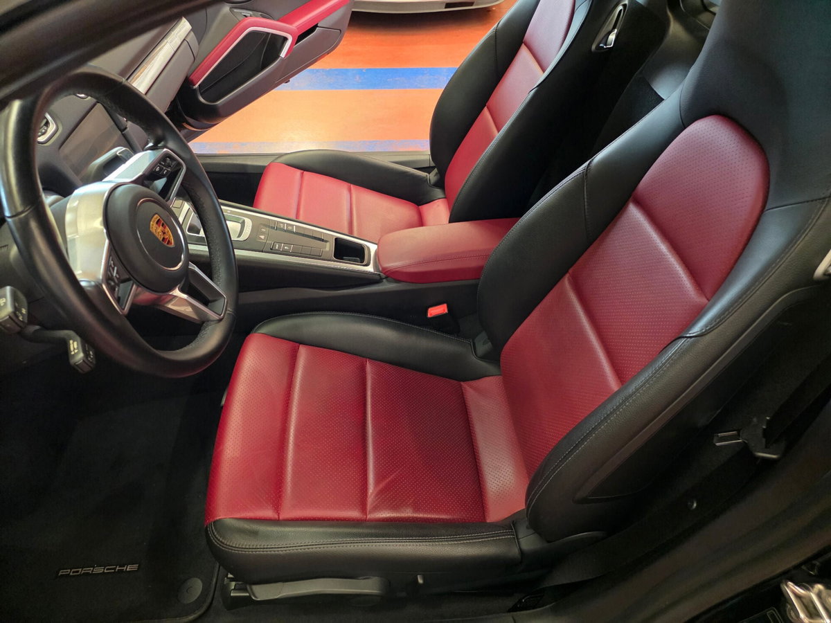 Porsche 718 Cayman  Cayman 2.0 300cv (13)