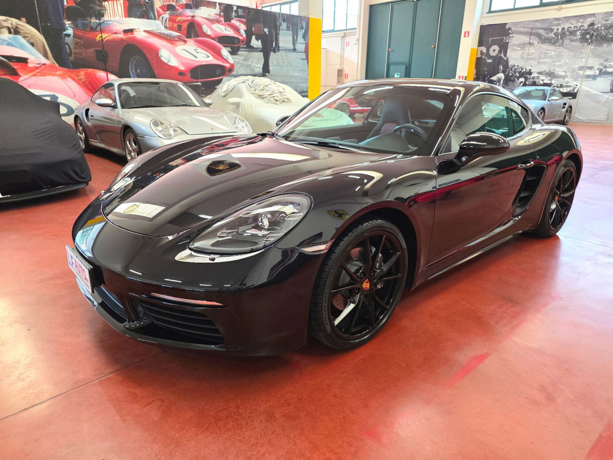 Porsche 718 Cayman  Cayman 2.0 300cv (3)
