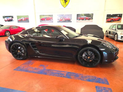 Porsche 718 Cayman  Cayman 2.0 300cv (9)