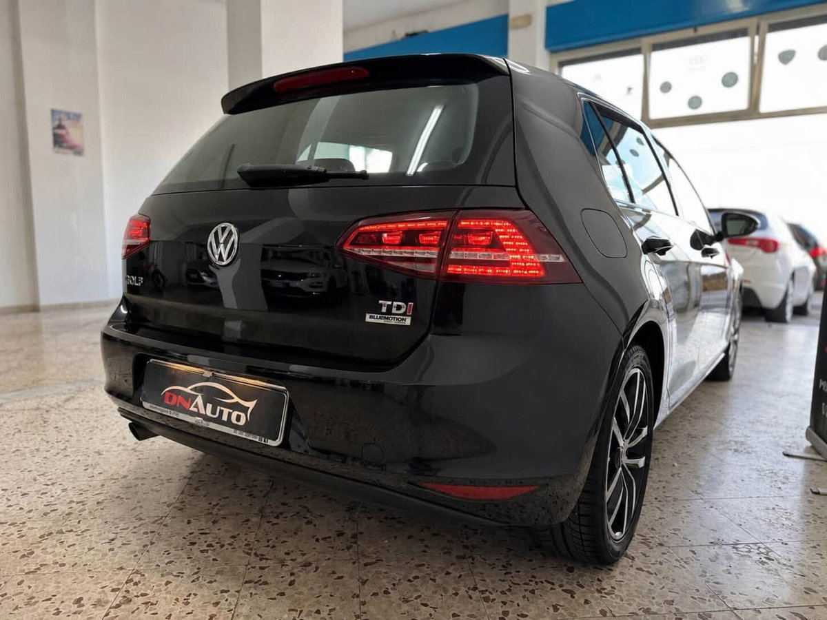 Volkswagen Golf 1.6 TDI 5p. Highline BlueMotion Technology (6)