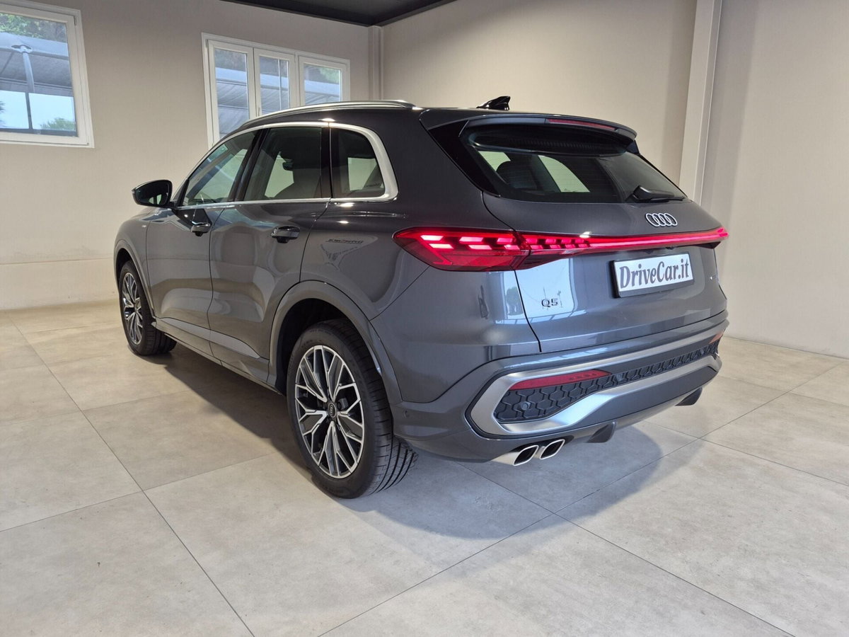 Audi Q5 40 2.0 tdi mhev 12V S line quattro s-tronic (10)