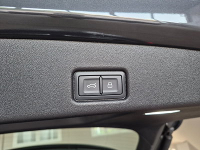 Audi Q5 40 2.0 tdi mhev 12V S line quattro s-tronic (14)