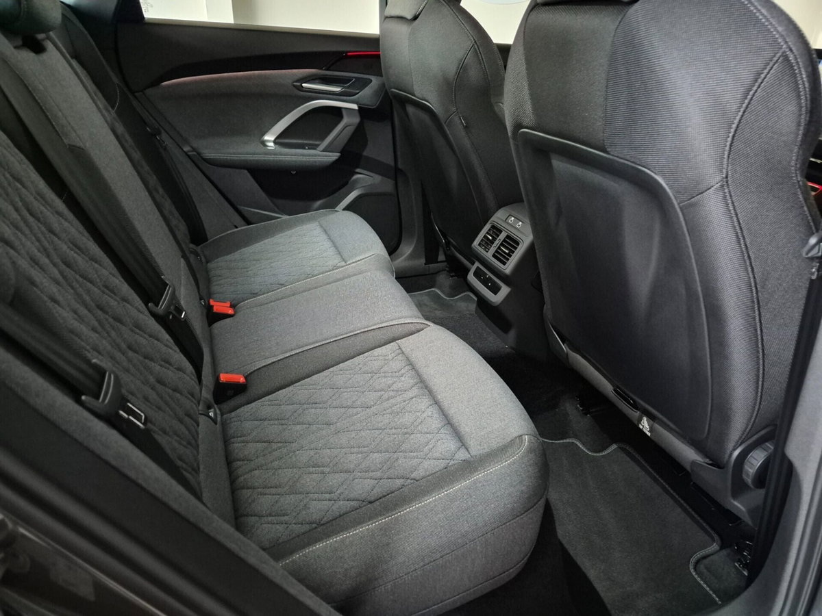Audi Q5 40 2.0 tdi mhev 12V S line quattro s-tronic (16)