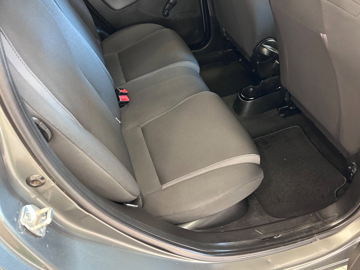 Lancia Ypsilon 1.2 69 CV 5 porte Gold (18)