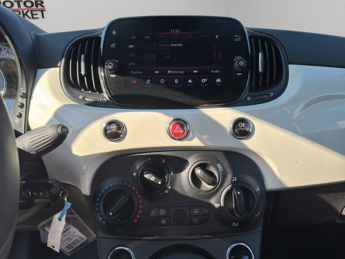 Fiat 500 1.0 Hybrid Club (12)