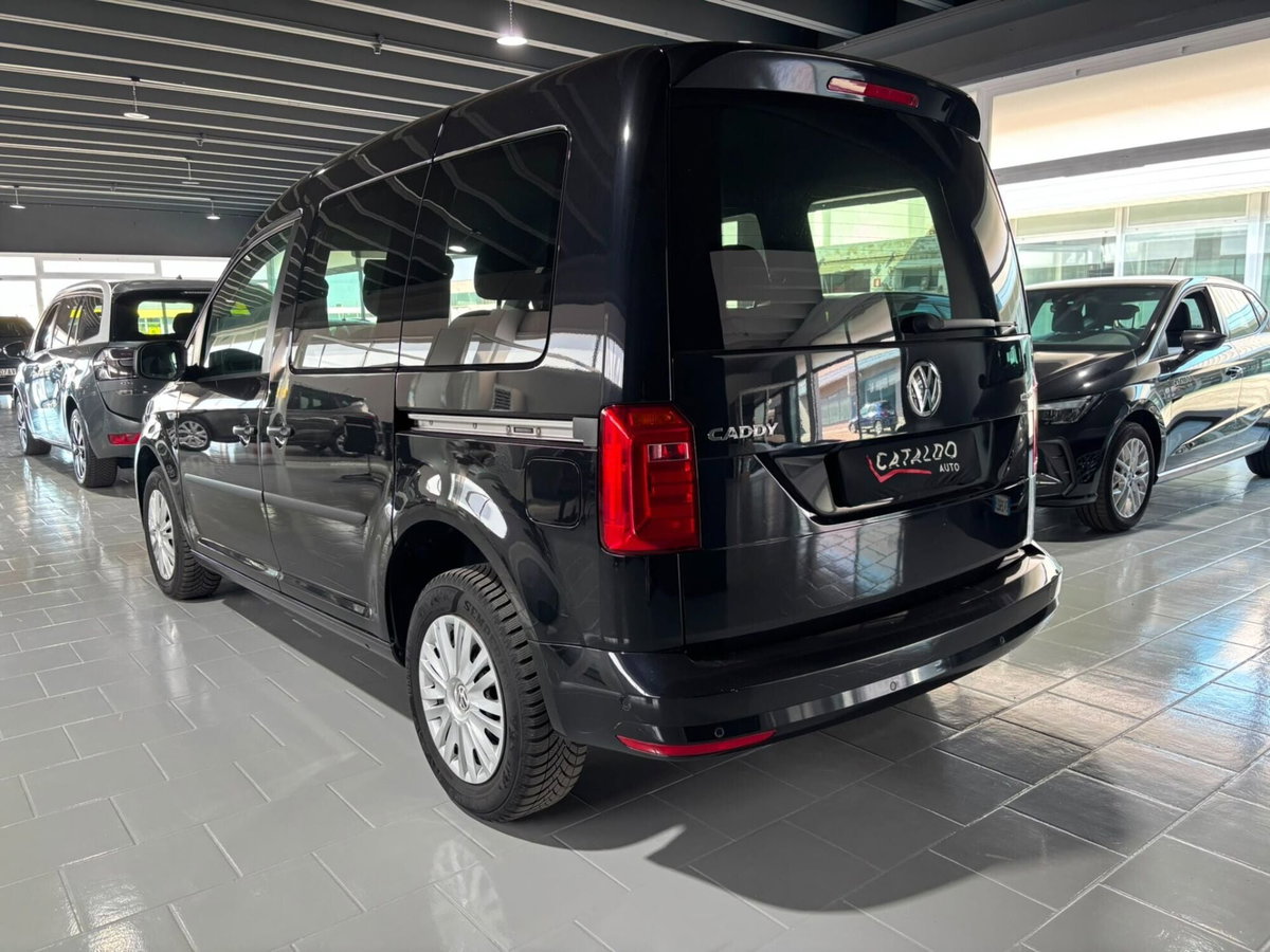 Volkswagen Caddy 1.4 TGI Comfortline (3)