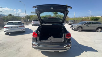 Audi Q2 Q2 30 TFSI Business (10)