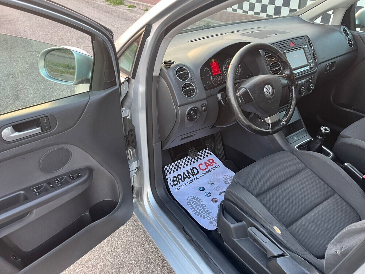 Volkswagen Golf Plus 2.0 TDI DPF DSG Sportline (11)