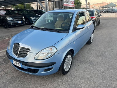 Lancia Ypsilon 1.2 Argento usata